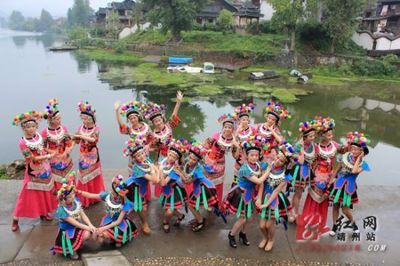 杨梅姑娘20强靖州采风，总决赛25日精彩上演